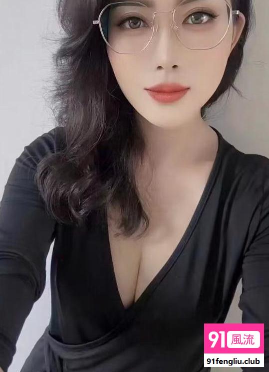 光谷风骚长腿阳阳